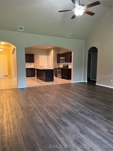 Foto del edificio - 3505 West 107th Pl S