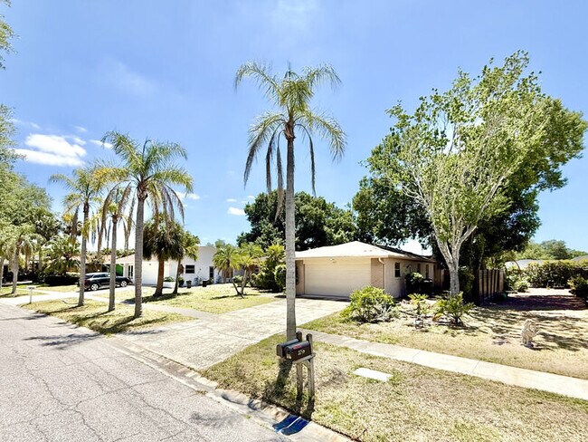 Foto del edificio - 3777 Gatewood Dr