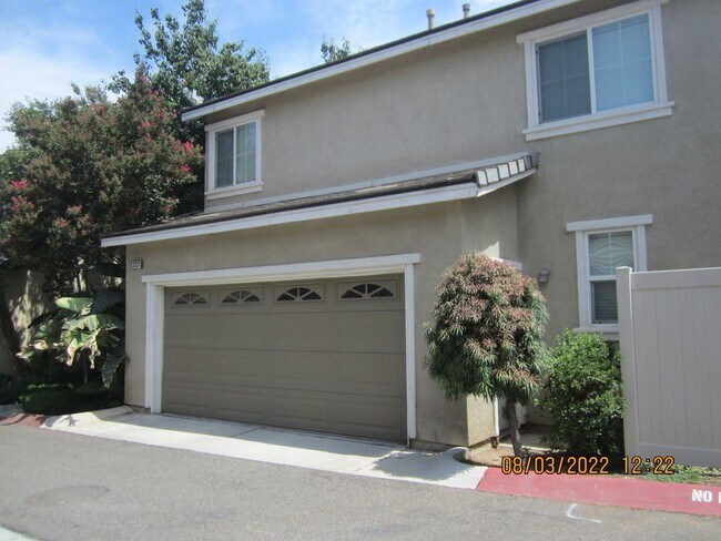 Building Photo - 3 br, 2.5 bath House - 3331 BROU LN