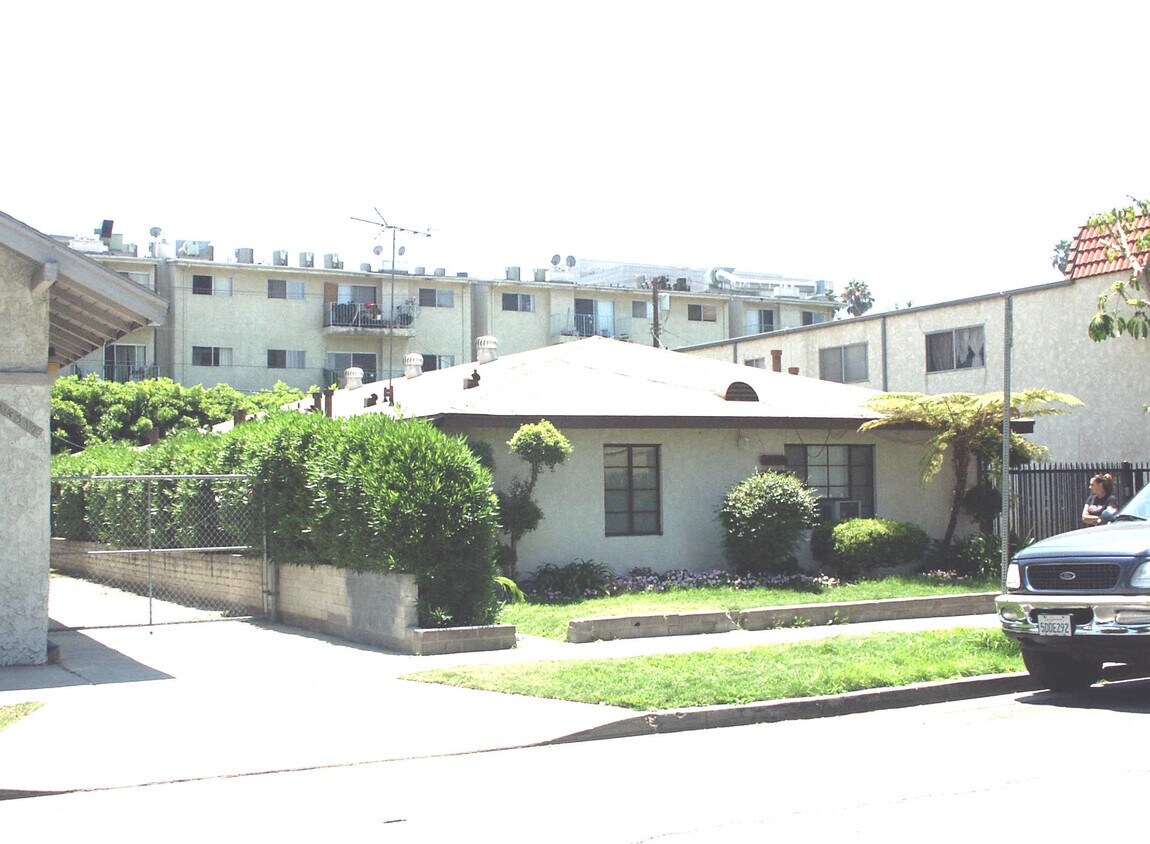 Building Photo - 14316 Friar St