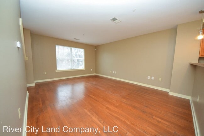 Building Photo - 2 br, 1.5 bath House - 1663 Parktown Pl