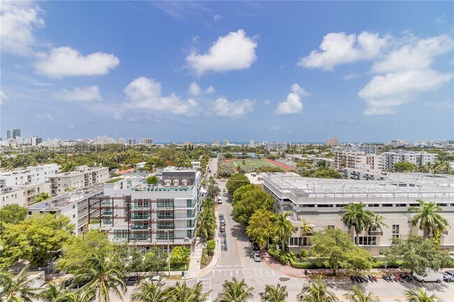 Foto del edificio - 1200 West Ave