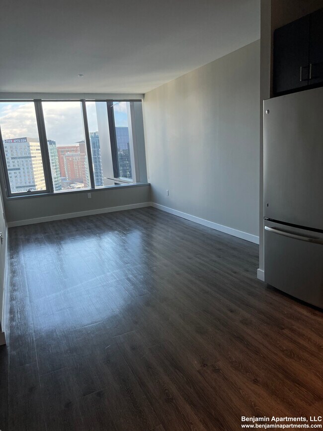 Foto del edificio - 10 Fan Pier Blvd