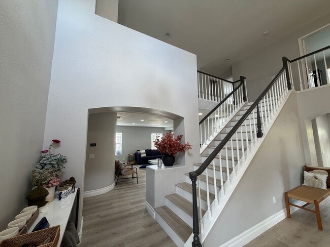 Building Photo - 29164 Greenbrier Pl