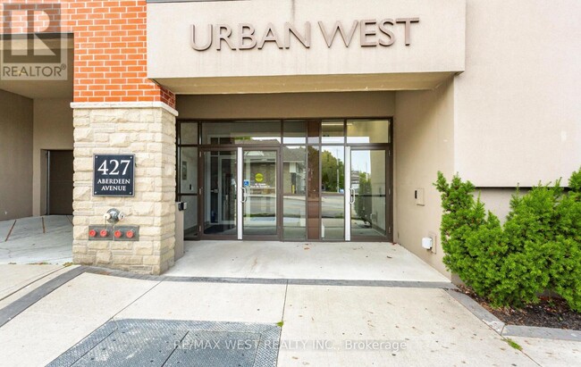 Building Photo - 427 Aberdeen Ave