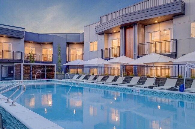 Foto del edificio - The Opal Apartments