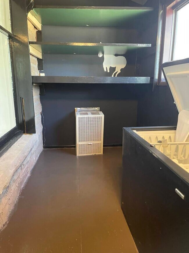 Foto del edificio - 128 E Field Ave