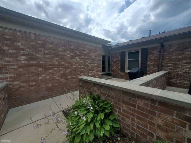 Building Photo - 2 br, 2 bath House - 49270 Arlington Ct