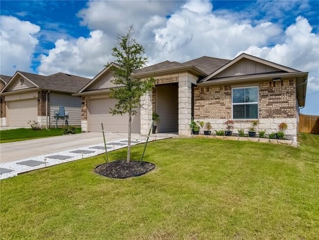 Building Photo - 5909 Ronee Leah Dr