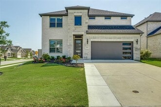 Building Photo - 4801 Sagan Dr
