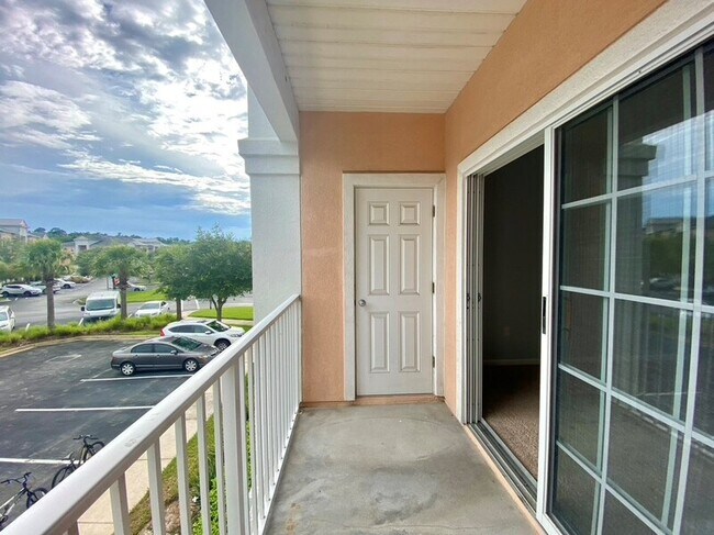 Foto del edificio - 8227 Lobster Bay Ct