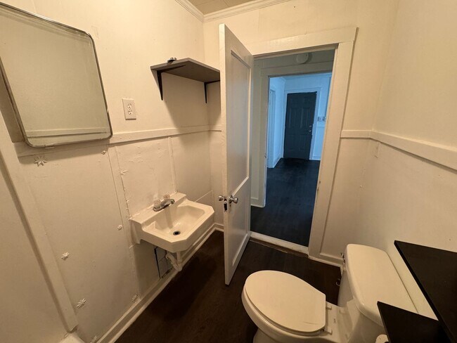 Foto del edificio - 3 Bedroom 1 Bath House in Columbia!