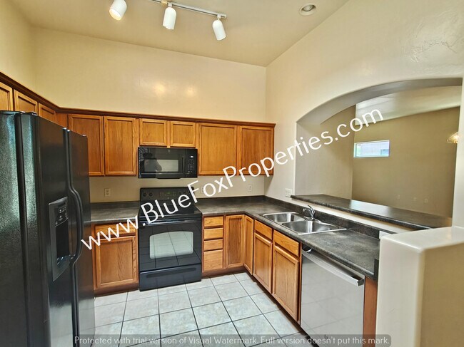 Building Photo - 5434 N Bramble Brook Ln