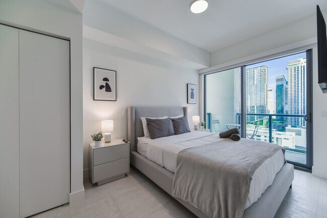 Foto del edificio - 239 SW 9th St