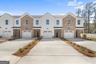 Building Photo - 2589 Harris Trail Rd