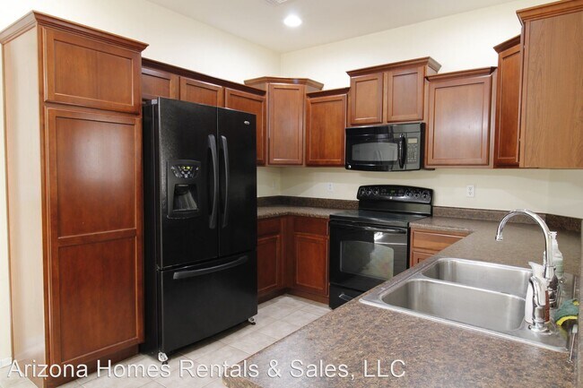 Building Photo - 3 br, 2.5 bath House - 10561 E Native Rose...