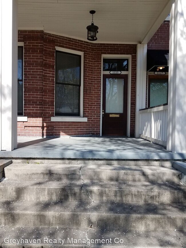 Building Photo - 2 br, 1 bath House - 1115 East 8th Street