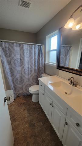 Building Photo - 214 Fireside Village Dr