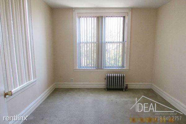 Building Photo - 1469 Bay Ridge Pky
