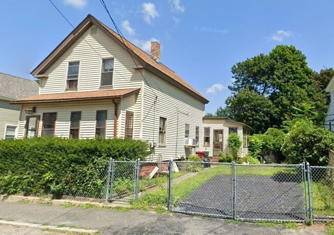 Building Photo - 24 Roper St