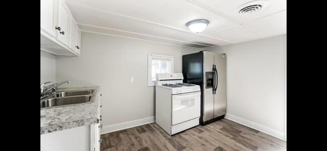 Foto del edificio - 908 E Garfield St