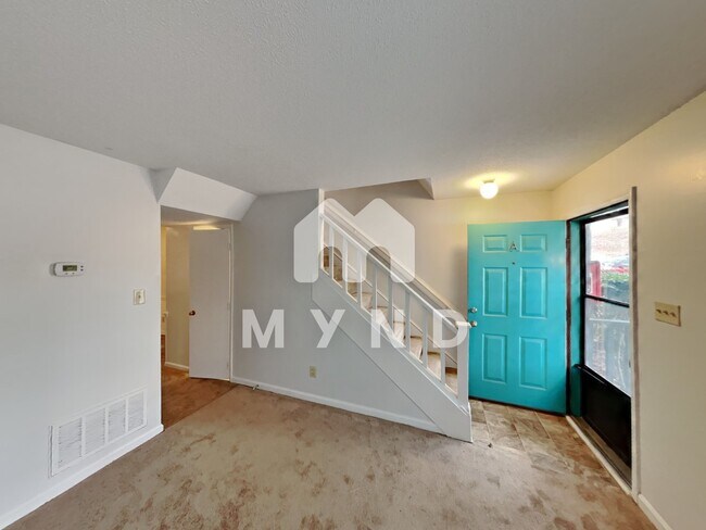 Building Photo - 1505 Gorman St Unit A