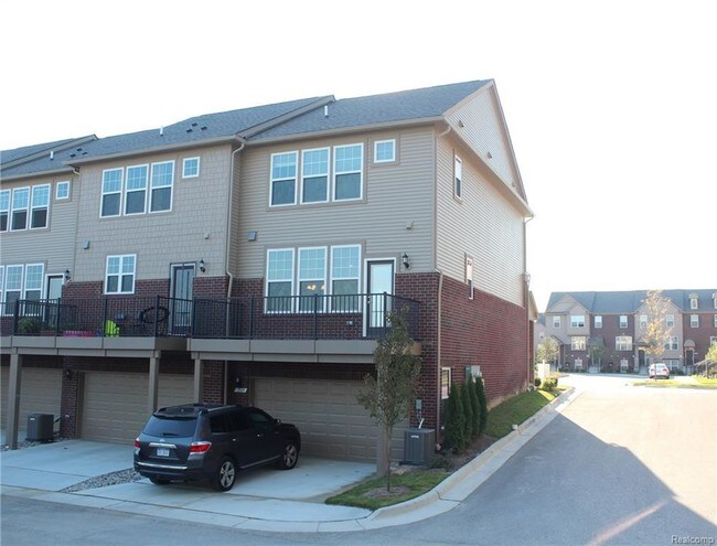 Building Photo - 2889 Hartwick Dr