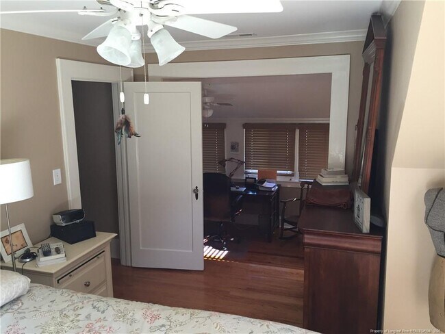 Building Photo - 202 Peach Tree St