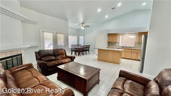 Building Photo - 3 br, 2 bath House - 3970 Equinox Ct