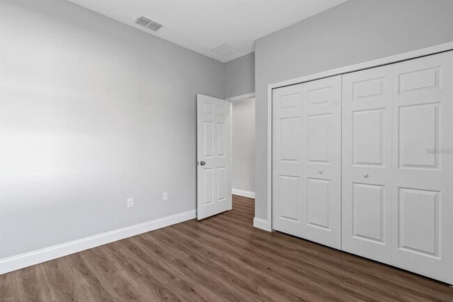 Building Photo - 10697 N Dragonis Dr