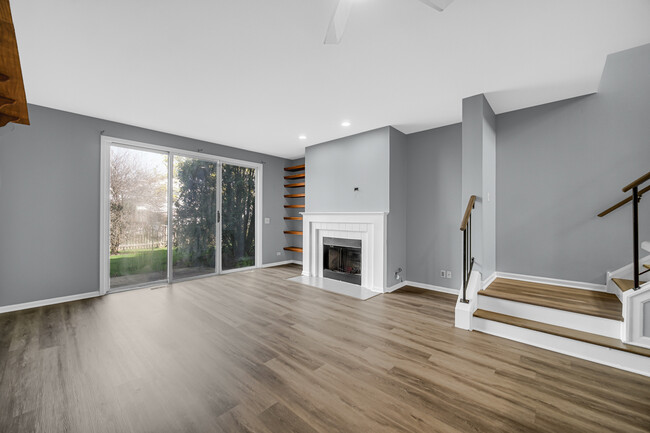 Foto del edificio - 4430 Quill Ln