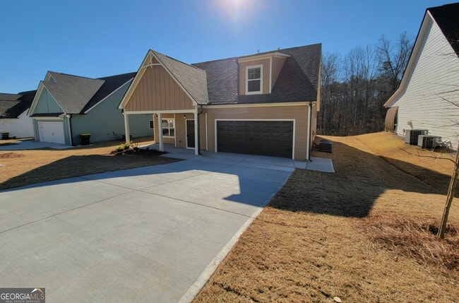 Building Photo - 275 S Ridge