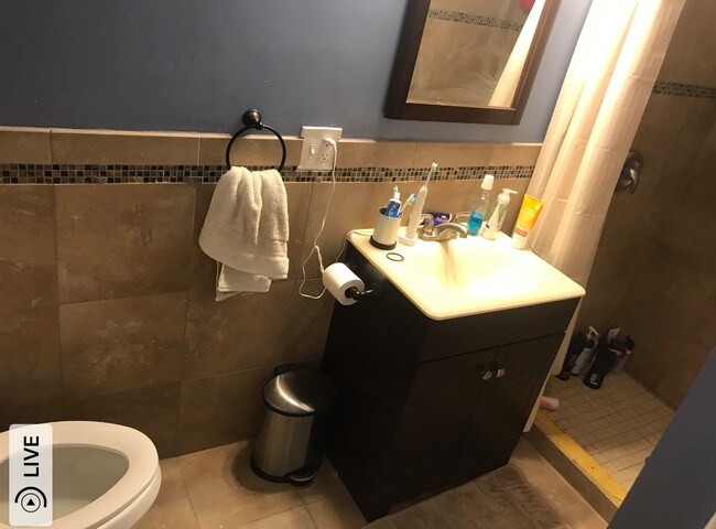 Foto del edificio - 3819 Pier St
