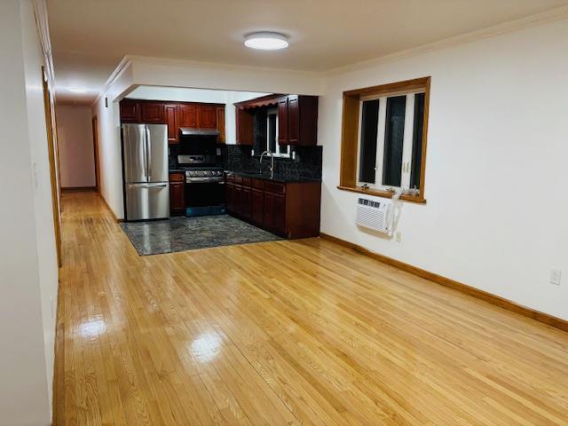 Foto principal - 42-41-42159 159th St