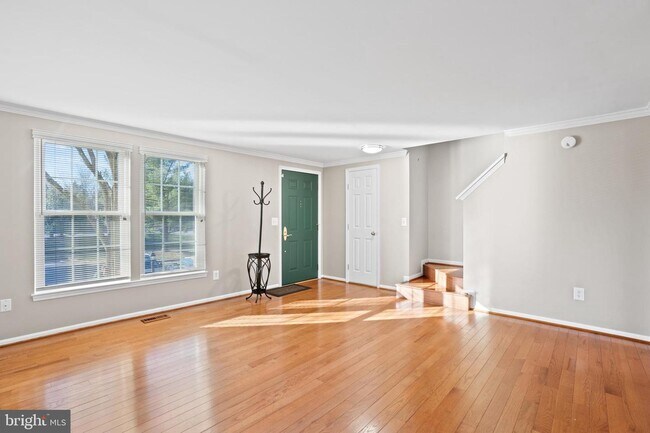 Building Photo - 43841 Chloe Terrace