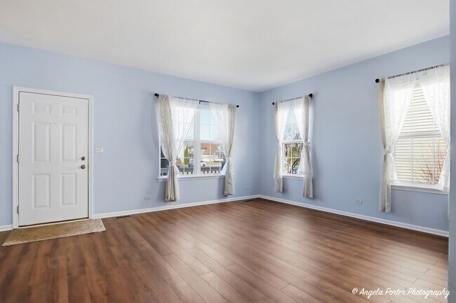 Foto del edificio - 749 S Parkside Dr