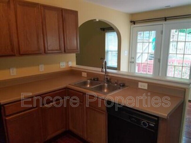 Foto del edificio - 4520 Shady Side Ln