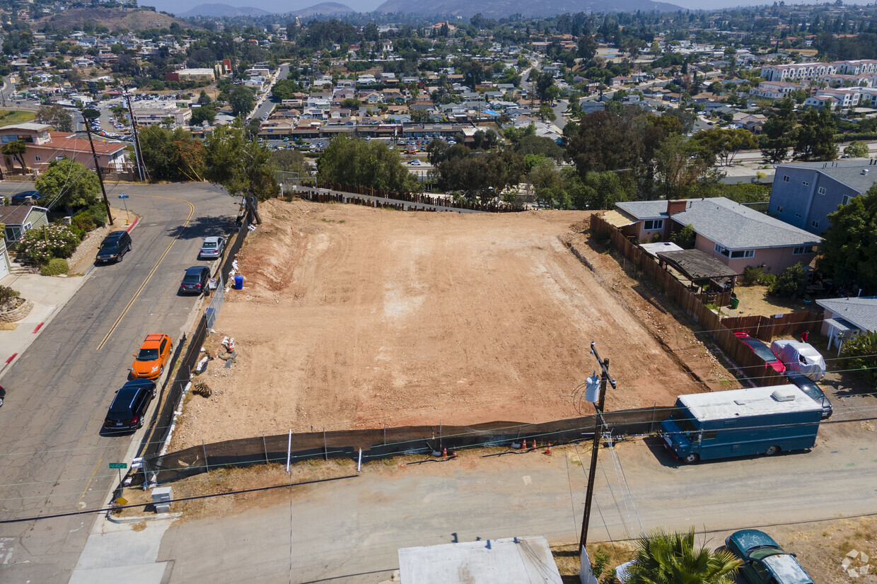 Foto principal - 5061 72nd St