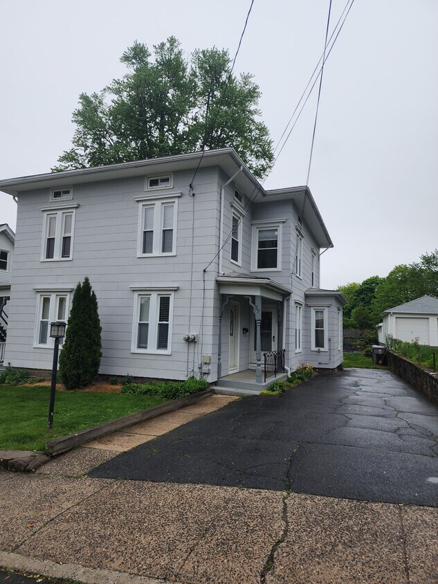 Primary Photo - 27 Seymour St