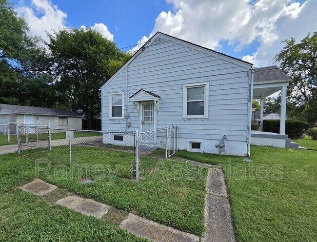 Foto del edificio - 1091 Bicknell Ave
