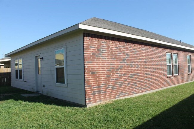 Foto del edificio - 17822 Riata Canyon Ct