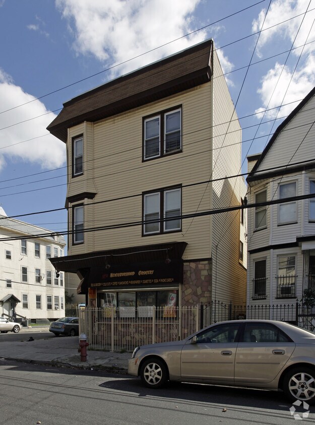 Foto del edificio - 56 Rutgers Ave