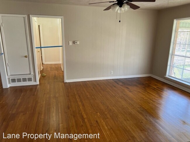 Building Photo - 3 br, 2 bath House - 1225 Amherst Drive