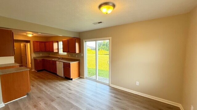 Building Photo - EAST- NEWER 4 BEDROOM 2 STORY HOME AVAILABLE NOW!