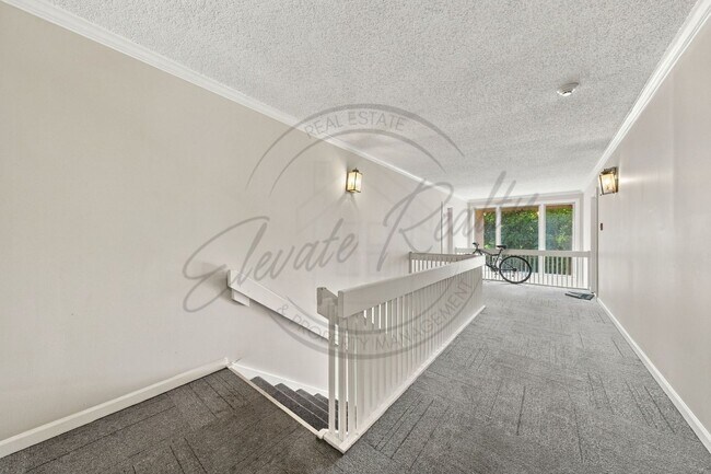 Foto del edificio - 612 Madison St
