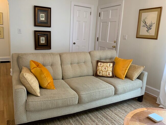 Foto del edificio - 303 High Valley Blvd