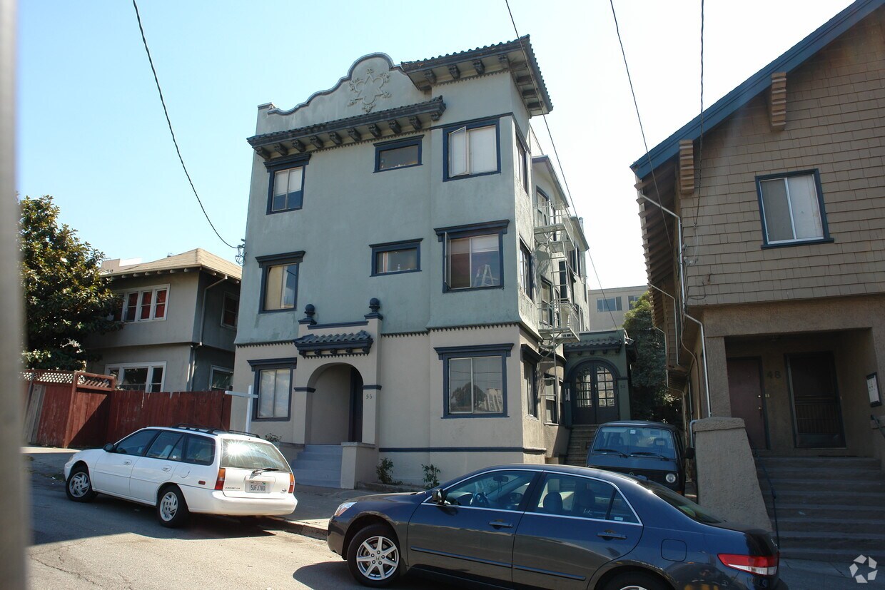 Building Photo - 56 Vernon St