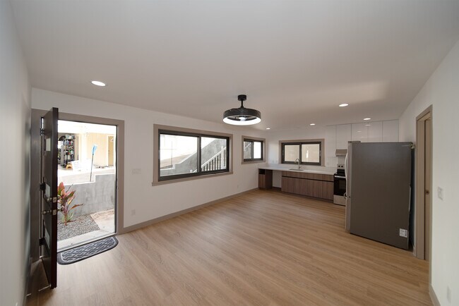 Foto del edificio - 2056 10th Ave