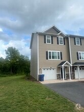 Building Photo - 1215 Harvest Ct