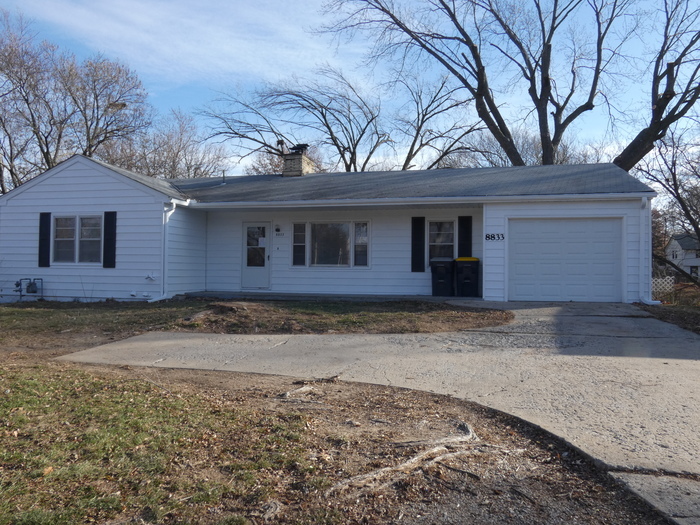 Foto principal - Beautiful Home in North Kansas City School...